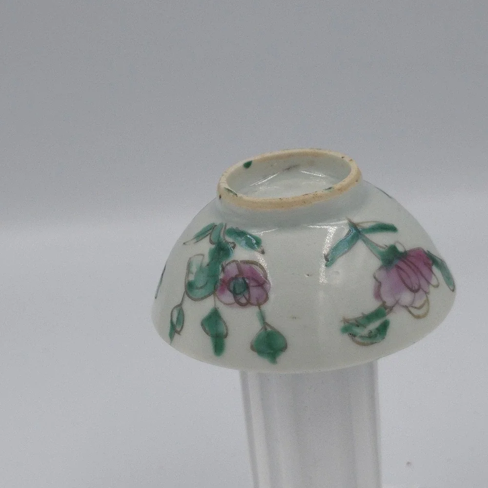 Antique Chinese Porcelain Teacup Famille Rose Late Quing Early 20th